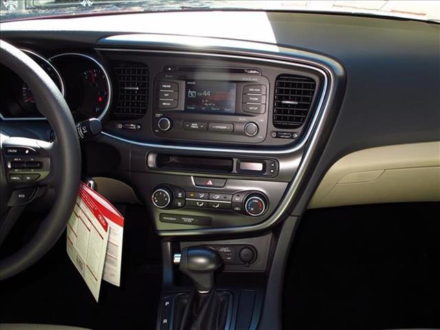 Kia Optima 2014 photo 3