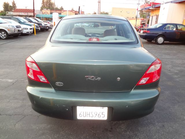 Kia Rio 2002 photo 9