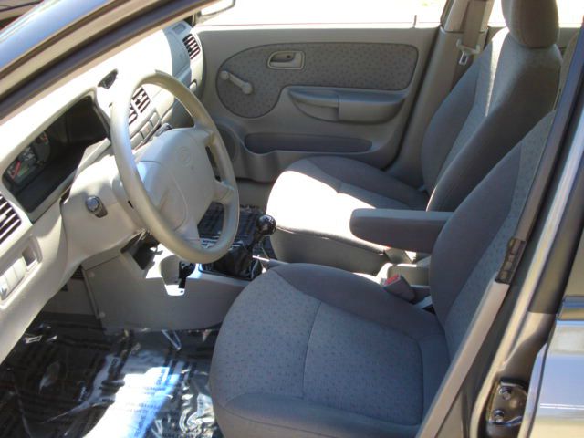 Kia Rio 2003 photo 3