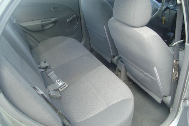 Kia Rio 2004 photo 8