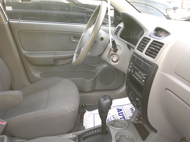 Kia Rio 2004 photo 1