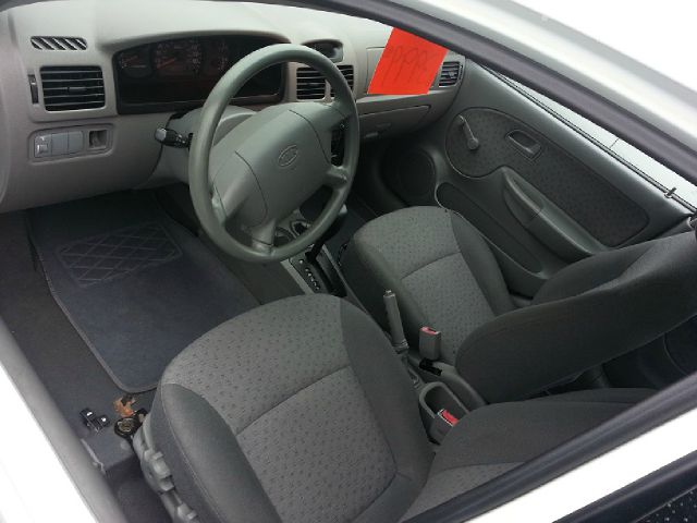 Kia Rio 2005 photo 1