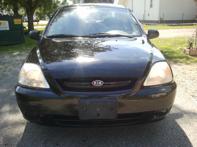 Kia Rio 2005 photo 2
