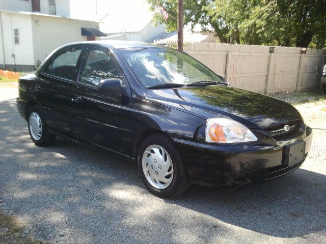 Kia Rio 2005 photo 4