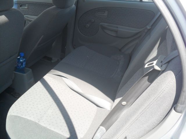 Kia Rio 2005 photo 2
