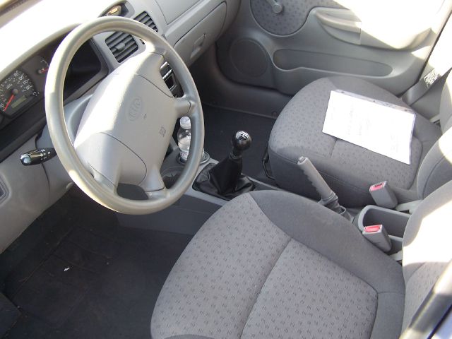 Kia Rio 2005 photo 3
