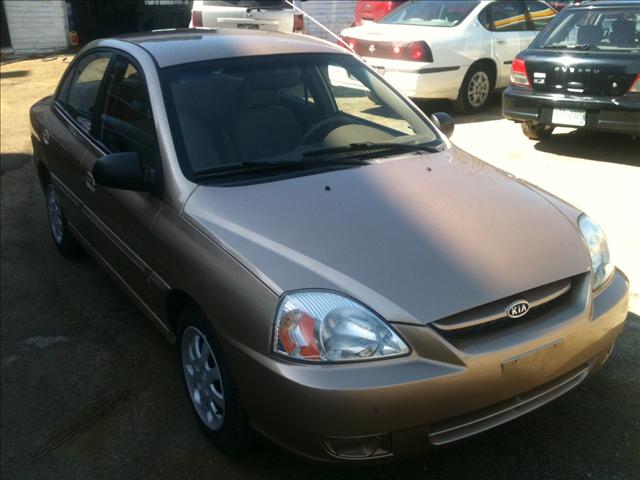 Kia Rio 2005 photo 4