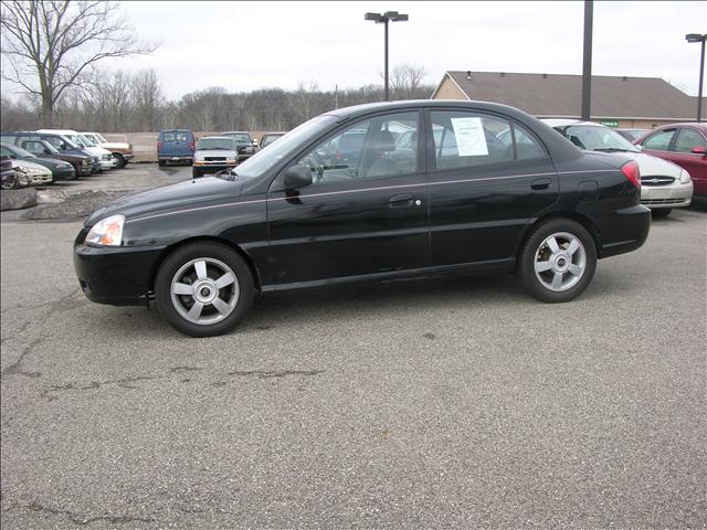 Kia Rio 2005 photo 1