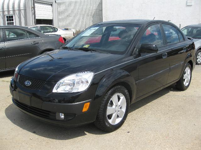 Kia Rio 2007 photo 1