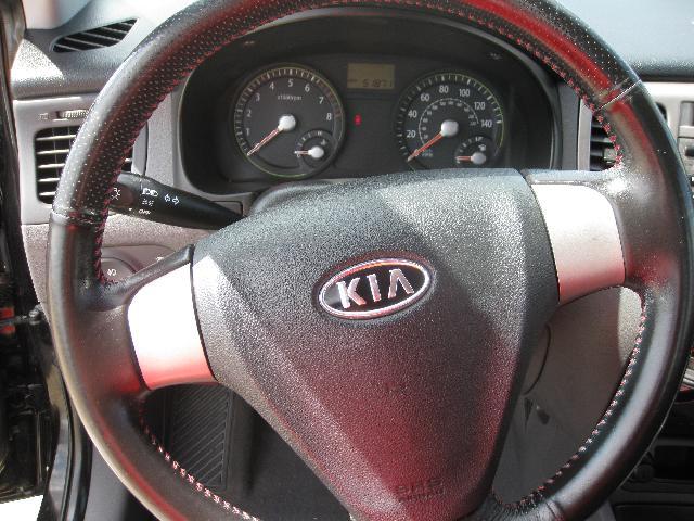 Kia Rio 2007 photo 3