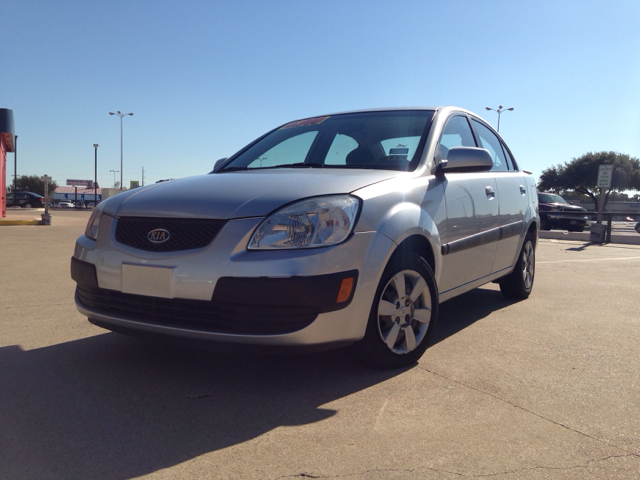 Kia Rio 2007 photo 3