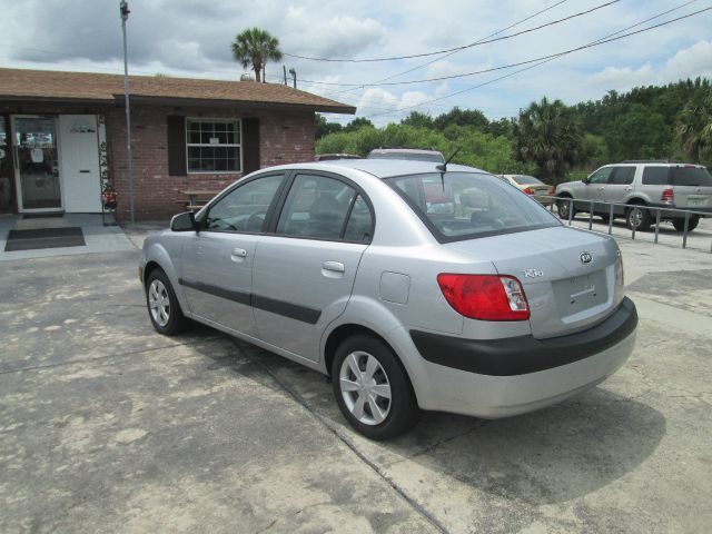 Kia Rio 2007 photo 10