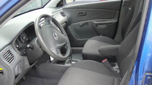 Kia Rio 2007 photo 2