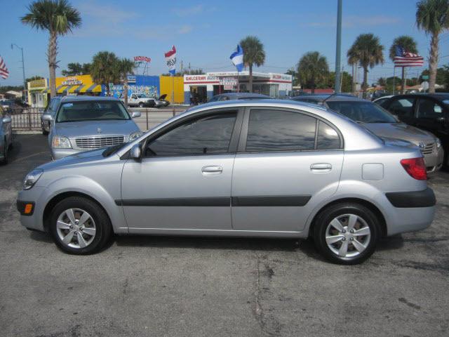 Kia Rio 2008 photo 5