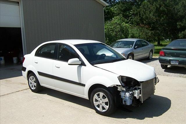 Kia Rio F-150 Reg Cab Sedan