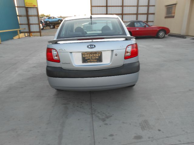 Kia Rio 2008 photo 1