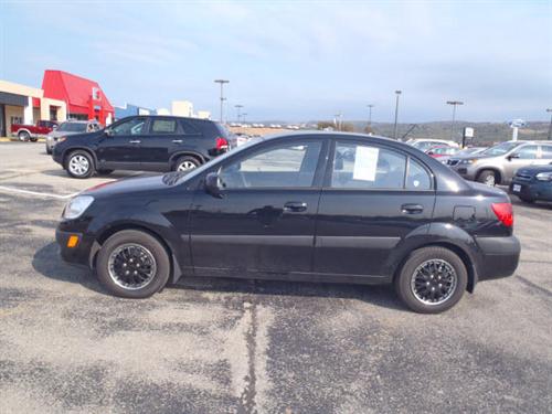 Kia Rio 2009 photo 1
