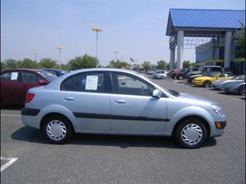 Kia Rio 2009 photo 3