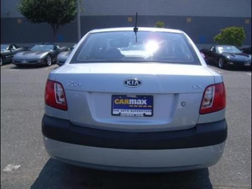Kia Rio 2009 photo 5