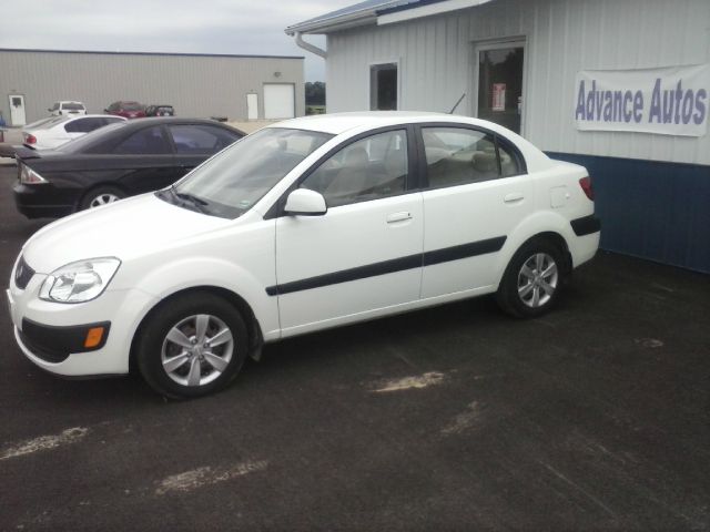 Kia Rio 2009 photo 2
