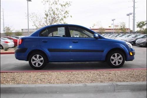 Kia Rio 2009 photo 1