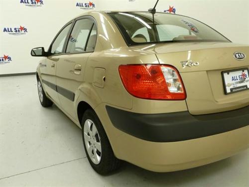 Kia Rio 2009 photo 2