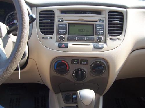 Kia Rio Convertible V6 AUTO Other