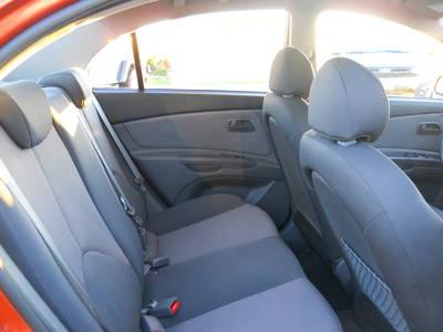 Kia Rio 2009 photo 2