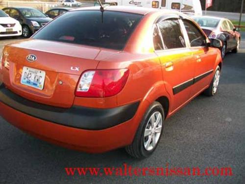 Kia Rio 2009 photo 5