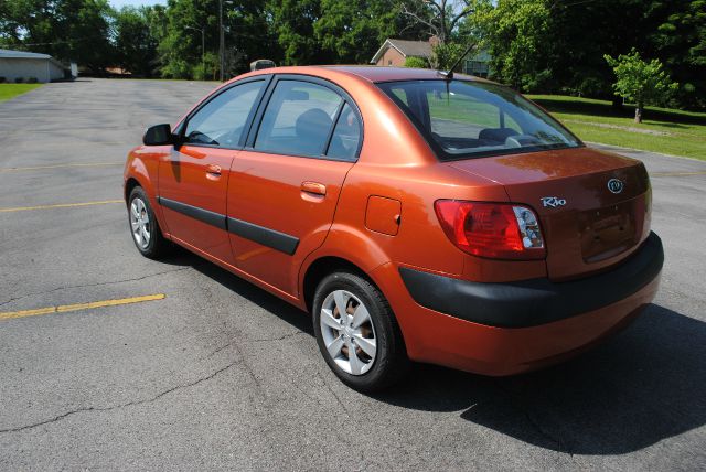 Kia Rio 2009 photo 18
