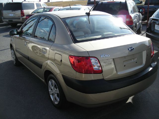 Kia Rio 2009 photo 1
