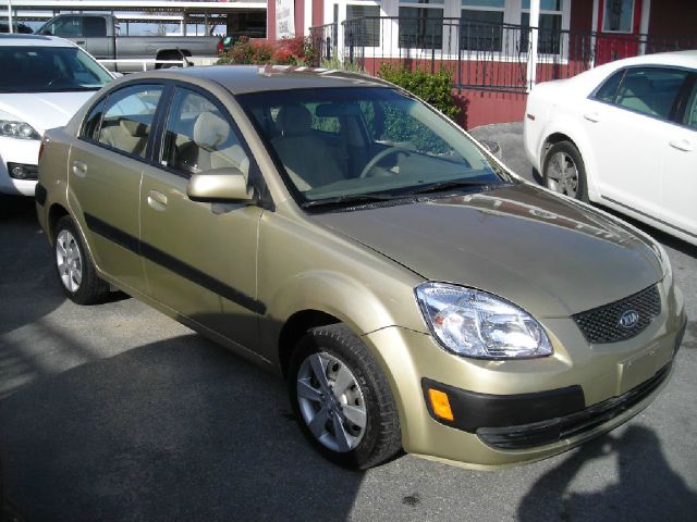 Kia Rio 2009 photo 3