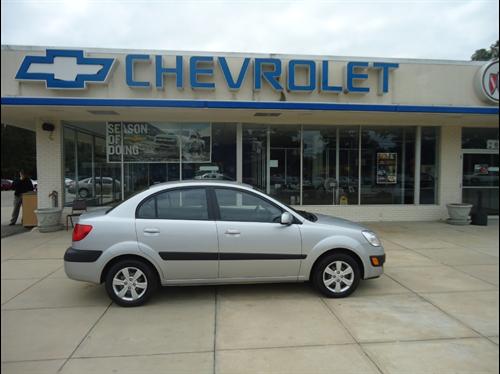 Kia Rio 2009 photo 2