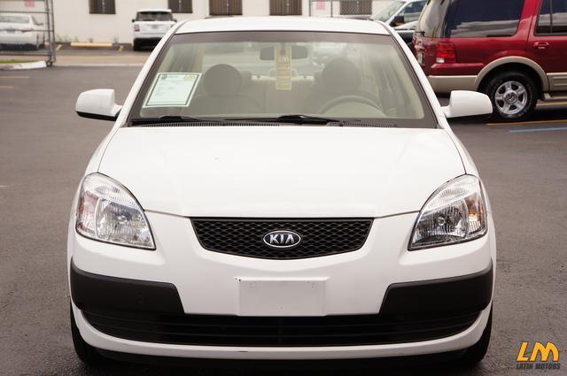 Kia Rio 2009 photo 1