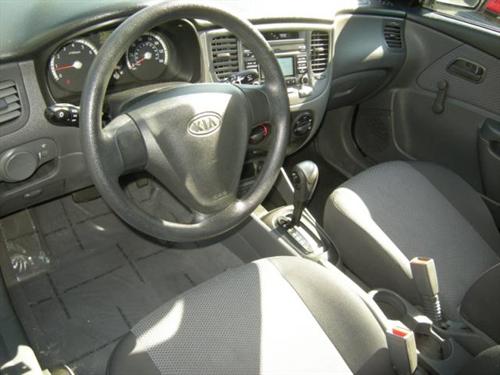 Kia Rio 2009 photo 3