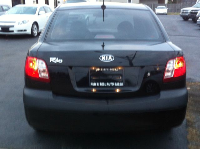 Kia Rio 2009 photo 3