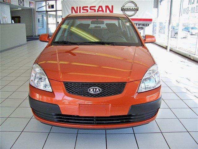 Kia Rio 2009 photo 2