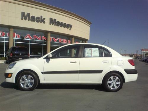 Kia Rio 2009 photo 1