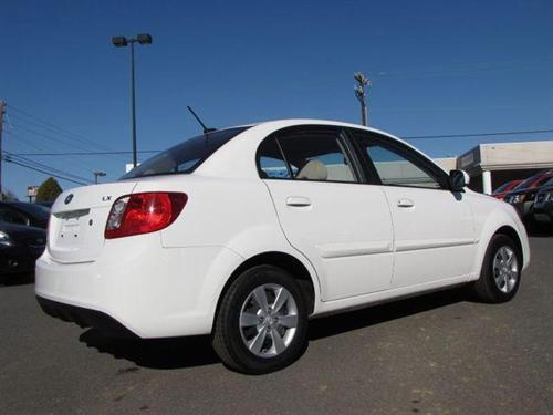 Kia Rio 2010 photo 3