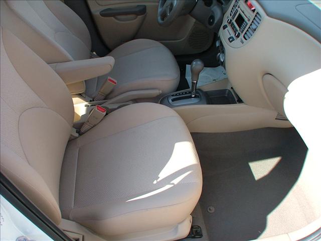 Kia Rio 2010 photo 2