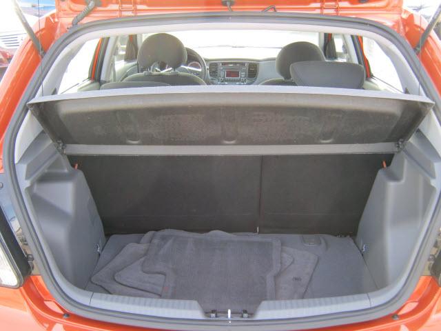 Kia Rio 2010 photo 4