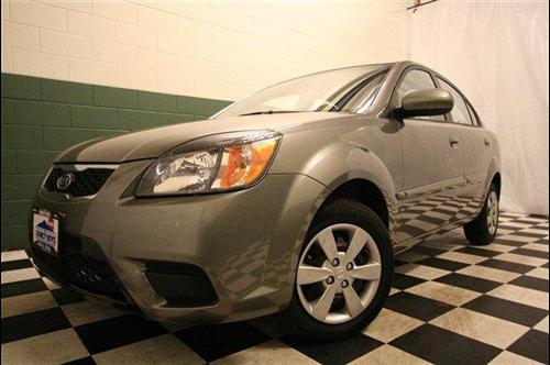 Kia Rio AWD, REAR DVD, Navigation, 3RD ROW, Mem/heat Seats Other