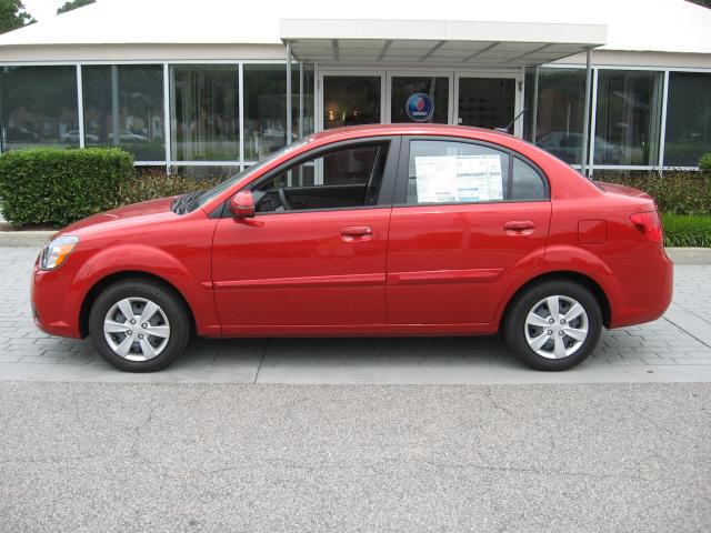 Kia Rio 2010 photo 2