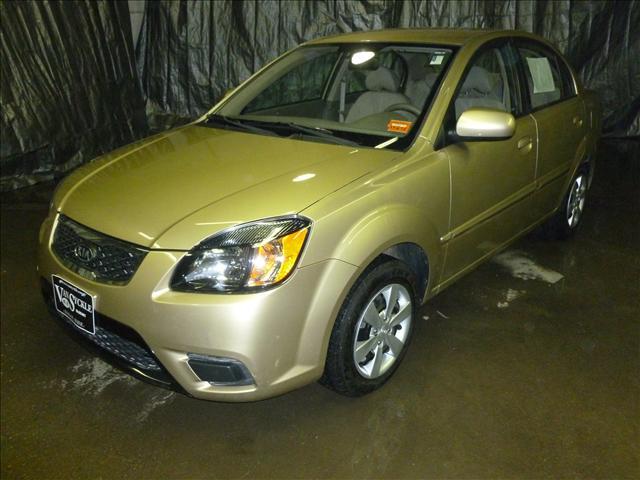 Kia Rio 2010 photo 1