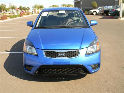 Kia Rio 2010 photo 1