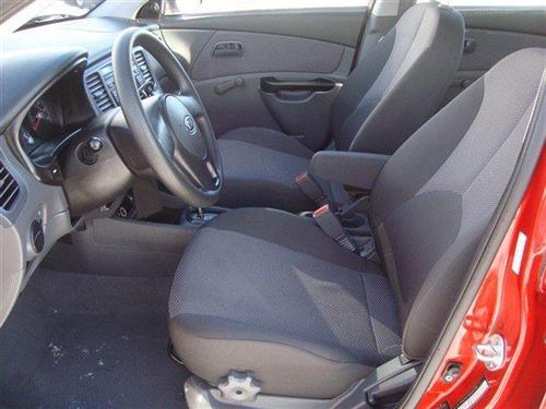 Kia Rio 2010 photo 2