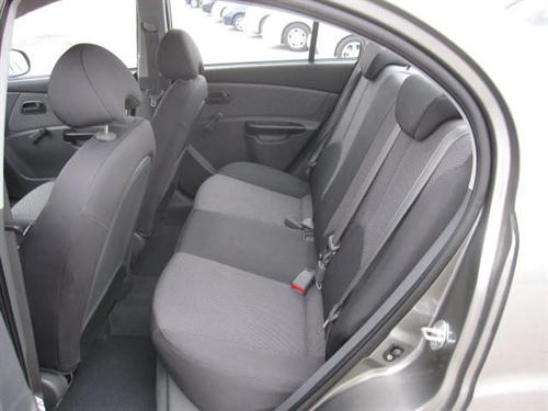 Kia Rio 2011 photo 4