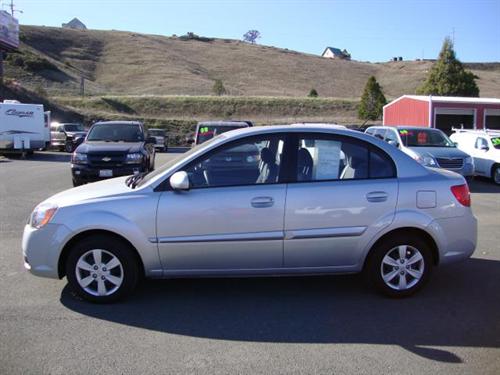 Kia Rio 2011 photo 3