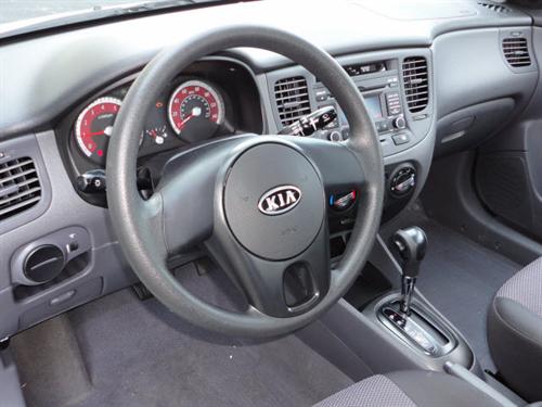 Kia Rio 2011 photo 2