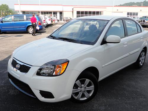 Kia Rio 2011 photo 3